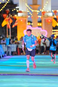 BIB: 3113, 0000
                            <button type="button" onclick="openModal(21768653)" class="btn btn-primary btn-sm float-right btn-popup" data-toggle="modal" data-target=".modal-high-quality">
                        <i class="fas fa-shopping-cart"></i> Add to Cart
                    </button>
                                            <button type="button" onclick="isThisMe(21768653, true)" class="btn btn-success btn-sm float-right btn-popup btn-isme hidden" data-toggle="tooltip" data-placement="bottom" title="นี่คือรูปของคุณใช่ไหม คลิกที่นี่เพื่อเอาเข้าอัลบั้ม">
                        <i class="fas fa-plus"></i> Add to album
                    </button>
                    <button type="button" onclick="isThisMe(21768653, false)" class="btn btn-warning btn-sm float-right btn-popup btn-isnotme hidden">
                        <i class="fas fa-ban"></i> Remove from album
                    </button>